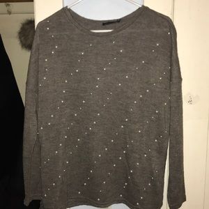 Zara gray sweater with white pearls | New with tag